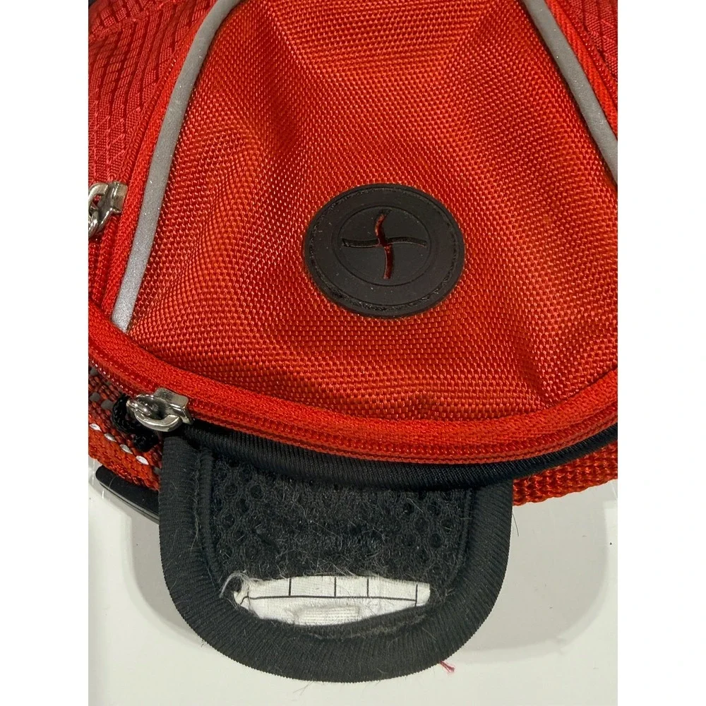KONG Max Dog Harness Red Padded Ultra Durable Reflective Front Clip Pocket-Small
